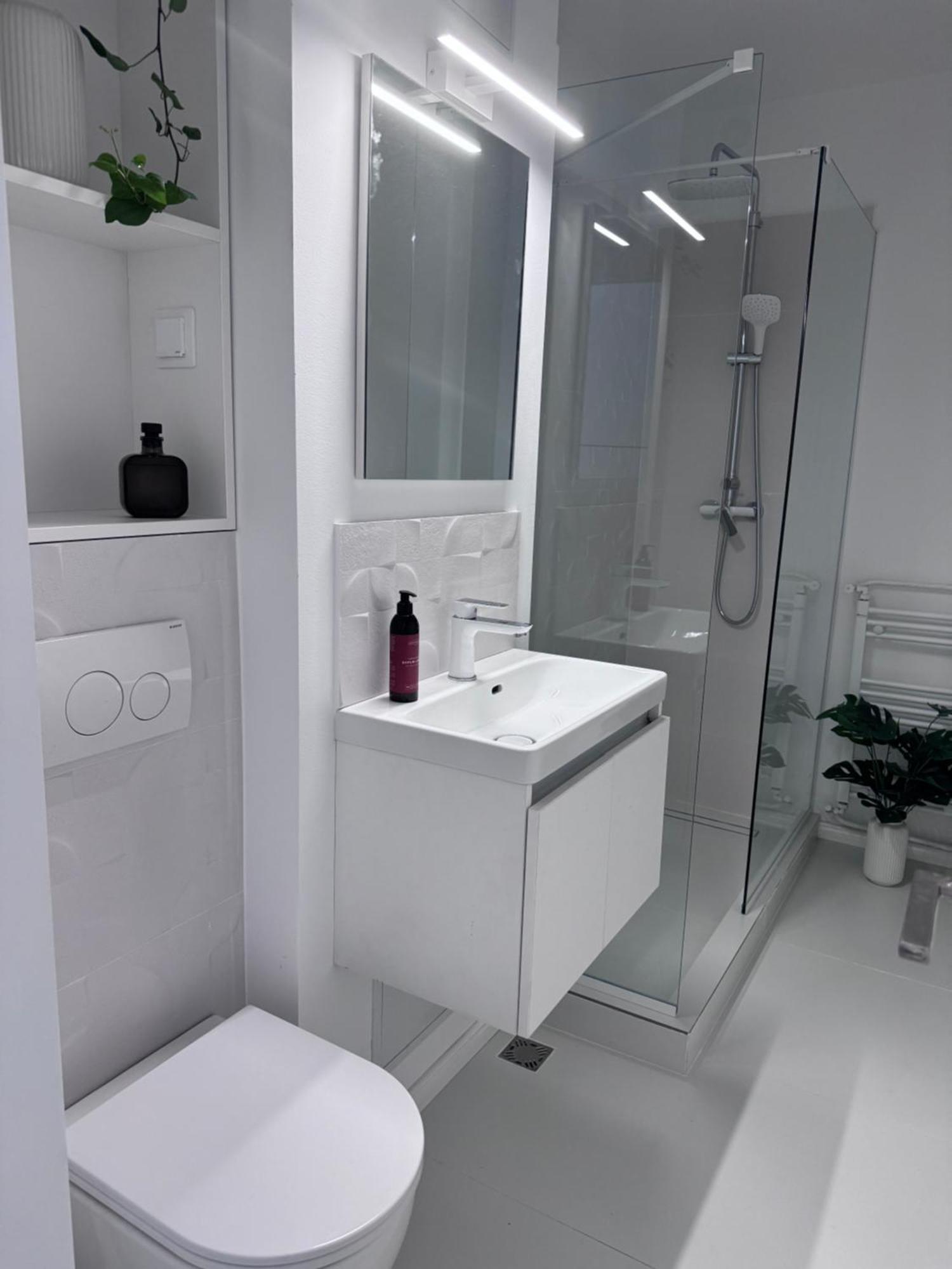 Lun Apartment Cluj-Napoca Luaran gambar