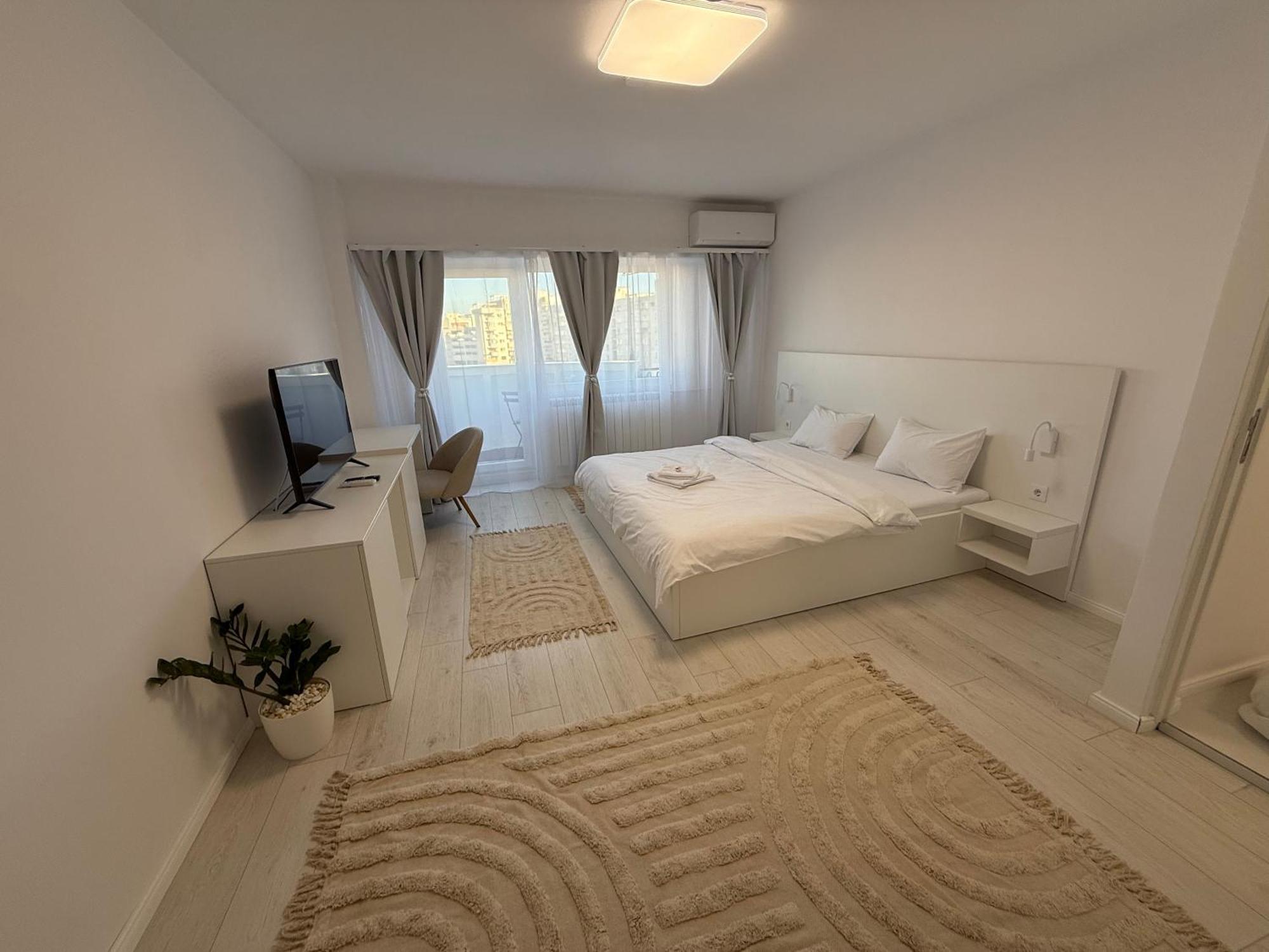 Lun Apartment Cluj-Napoca Luaran gambar